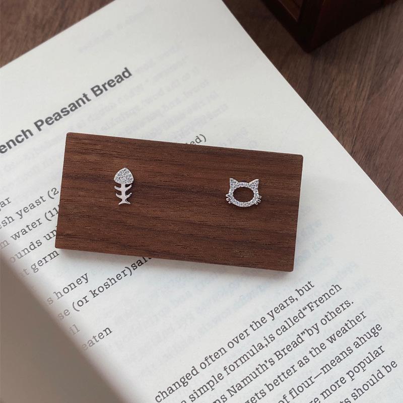 S999 Sterling Silver Asymmetrical Cat Bone Stud Earrings for Women - Cute, Small, and Exquisite Accessories for Ear Hole Care