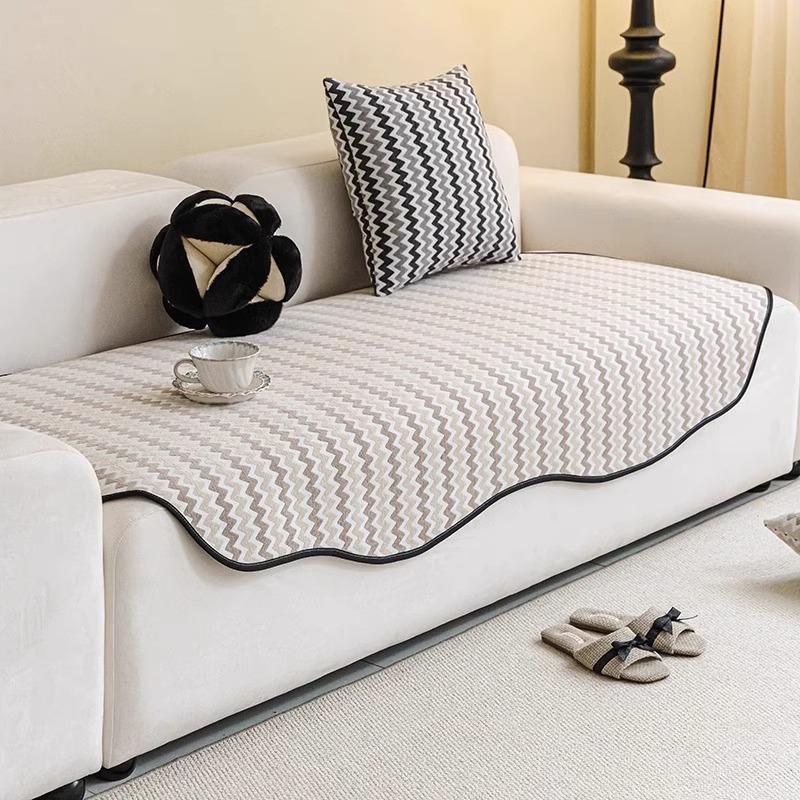 Special-Shaped Chenille Sofa Cushion, High-End Irregular Non-Slip Seat Cushion, All-Season Leather Sofa Cover Seat Cushion