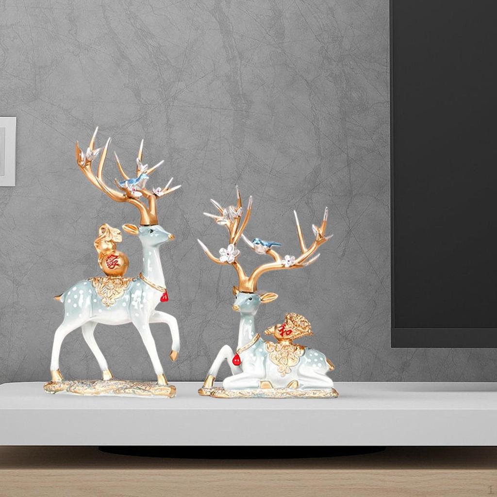 2Pcs Couple Reindeer Figurines Animal Ornament Sitting Standing Elk Sculpture Deer Statues for Table