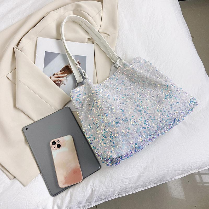 Large Capacity Armpit Bag New 2025 Spring European and American Fashion Sequins Dazzling Shoulder Bag Ins Women's Bucket Bag