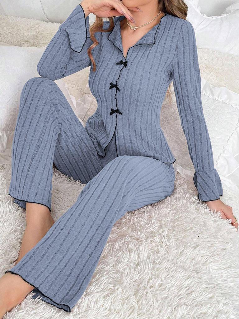 Pigiama da Donna Europeo e Americano Autunno/Inverno con Scollo a Revers e Fiocco - alla Moda, Sexy, Manica Lunga e Pantaloni per la Casa.