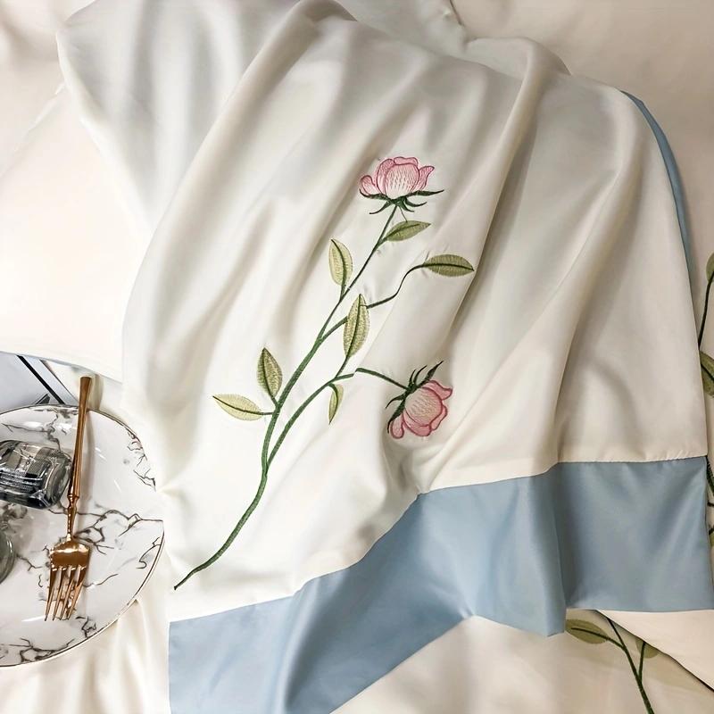 3pcs Elegant Embroidery Duvet Cover Set (1*Duvet Cover + 2*Pillowcase, Without Core), Blue Pink Soft Bedding Set for Summer