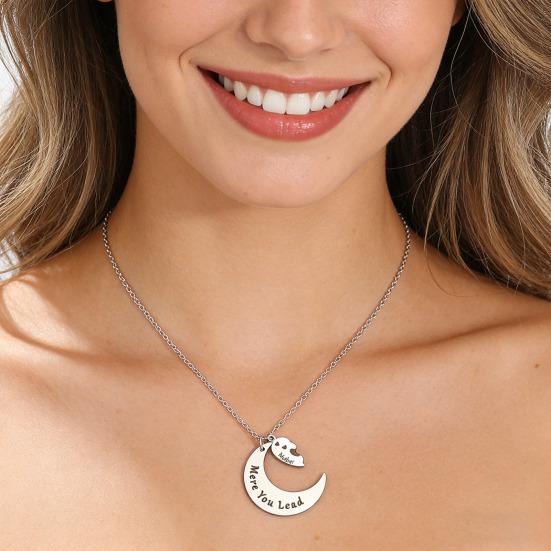 1 Pair Necklace Family Bonds Moon Heart-Shaped Pendant Necklace Mom Daughter Matching Charm Necklace Jewelry Accessories