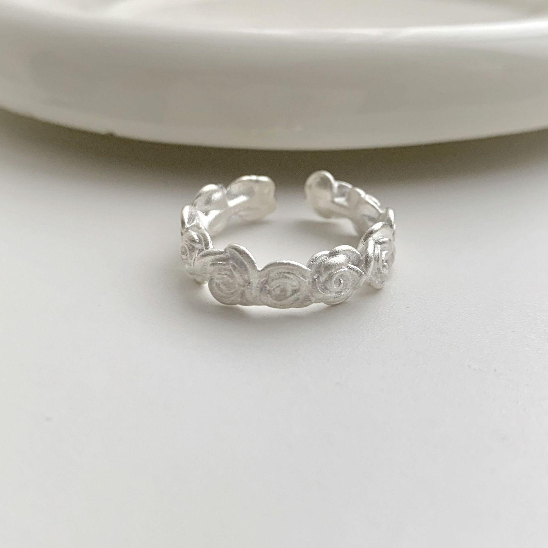 Exquisite Matte Rose Flower Open Ring for Women – Trendy, High-End Index Finger Accessory Adjustable Open Ring