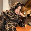 Spice Girl Style Leopard Print Scarf Women's Autumn and Winter Korean High-end Atmosphere Retro Niche Shawl Thickened Warm Scarf