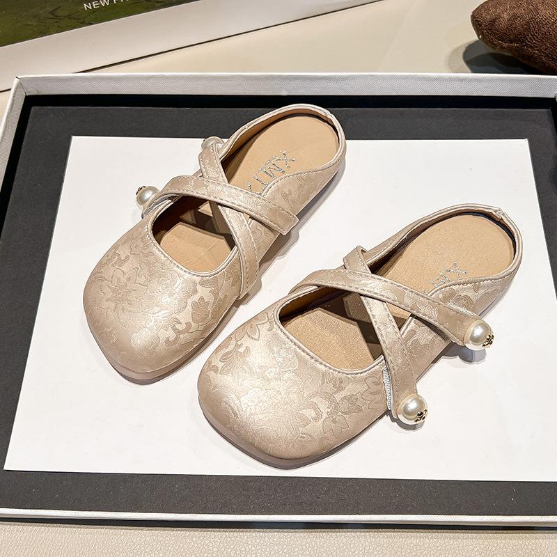 2025 Girls Princess Shoes Spring and Autumn Foreign Style Internet Celebrity Baby Children's Slippers Flat Bottom Little Girl Soft Sole Shoes Sing
