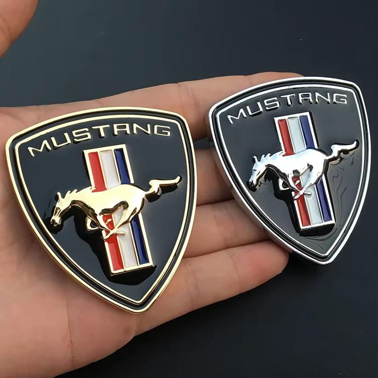1 Stück 3 Farben 6 * 7,5 cm Metall Autoaufkleber Für Mustang Shelby GT Logo Plakette Auto Karosserie Kotflügel Kofferraum Dekoration Zubehör