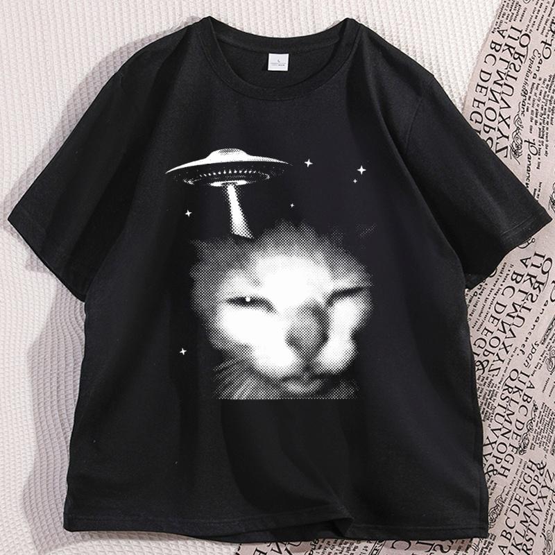 Funny Space Alien Cat Tshirt Vintage Graphic Tee 90s Silly Cats Tshirt Trendy Cotton Short Sleeve Round Neck Summer Tees