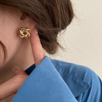 1 Paar Knotenohrringe für Damen, Hypoallergene Kleine Steckerohrringe, Gewickelte Kugel Knoten Statement Schmuck