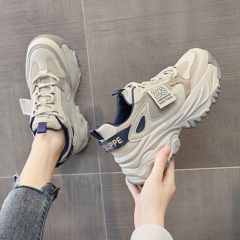 

МОДНЕ ВЗУТТЯ Чоловічі дихаючі спортивні кросівки Спортивне взуття для бігу Відкритий жіночий теніс Тренажер для тренажерного залу 40 сірий колір