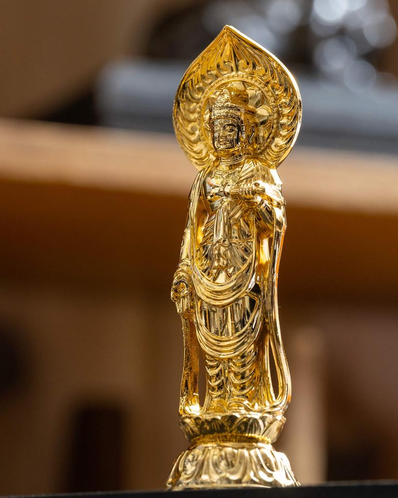 Buddhist statue of Shokannon Bodhisattva, 10cm (gold plated24k gold), sculptor: Shuun Makita, model: "Tendai, Shingon, Rinzai sects", Takaoka