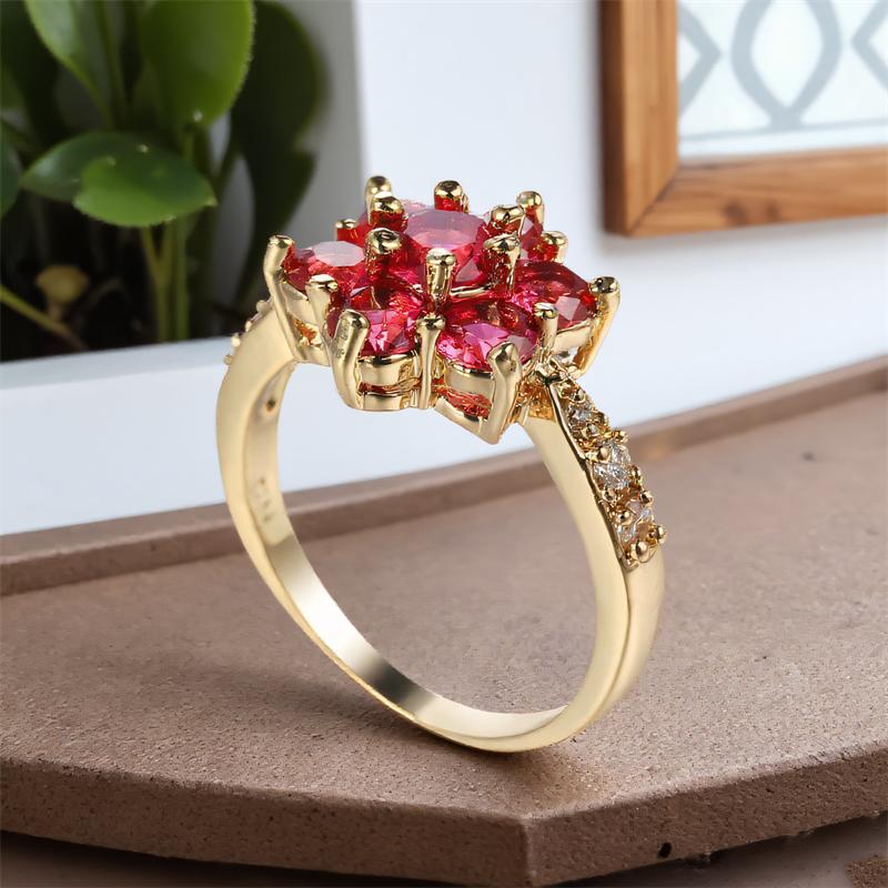 Female Cute Flower Rose Red Crystal Zircon Rings For Women Vintage Gold Color Wedding Promise Bands Jewelry Valentine's Day Gift