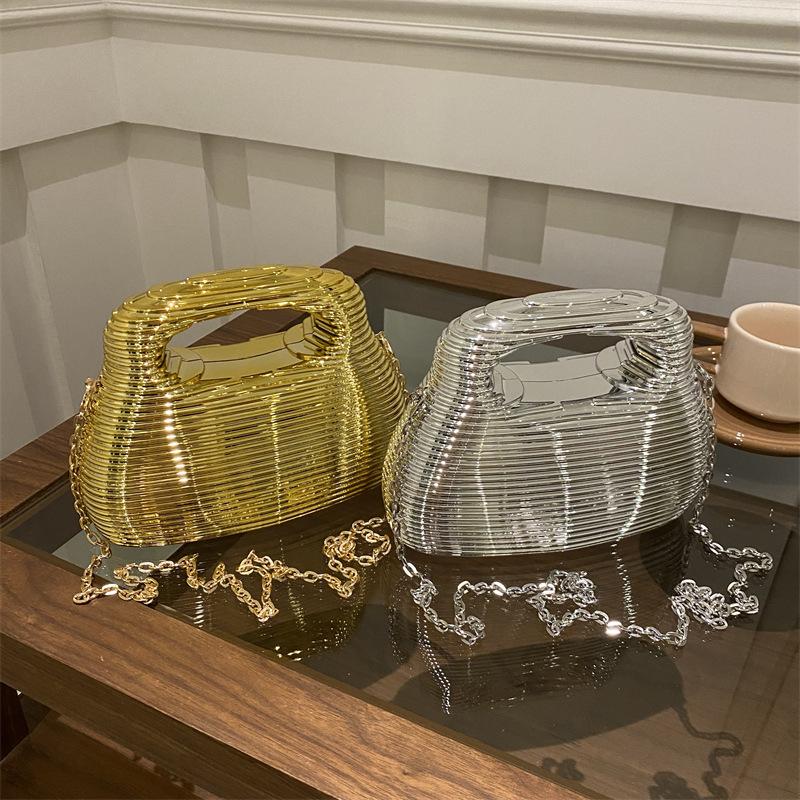 Personalized Acrylic Bag Women's 2025 New European and American Fashion Corrugated Handbag Ins Internet Celebrity Chain Messenger Dinner Bag