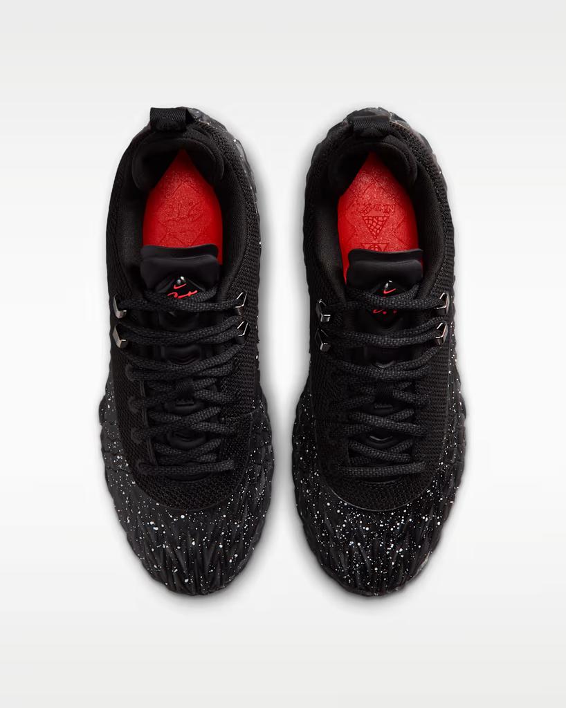 IO8062-003 Nike ST Charge "Grit" (Men's)