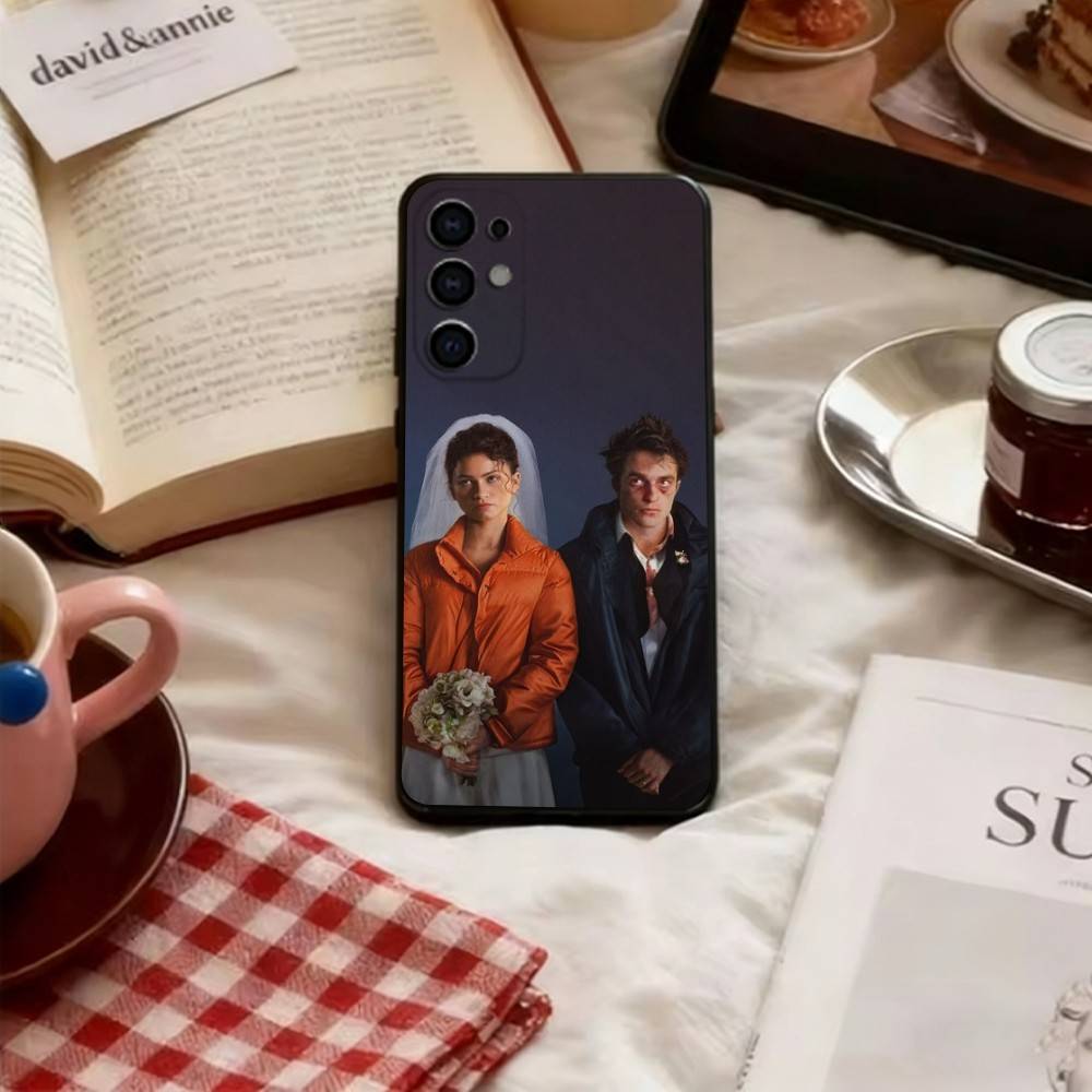 Robert Pattinson Phone Case For Samsung S25,S24,S21,S22,S23,S30,Ultra,S20,Plus,Fe,Soft Silicone Black Cover