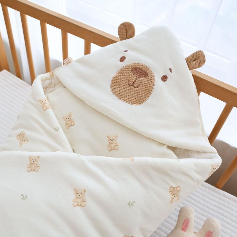 95*95cm Newborn Swaddle Blanket Thick Cotton Cartoon Winter Baby Wrap for Delivery Room Outdoor Soft Infant Carrying Wrap Gift