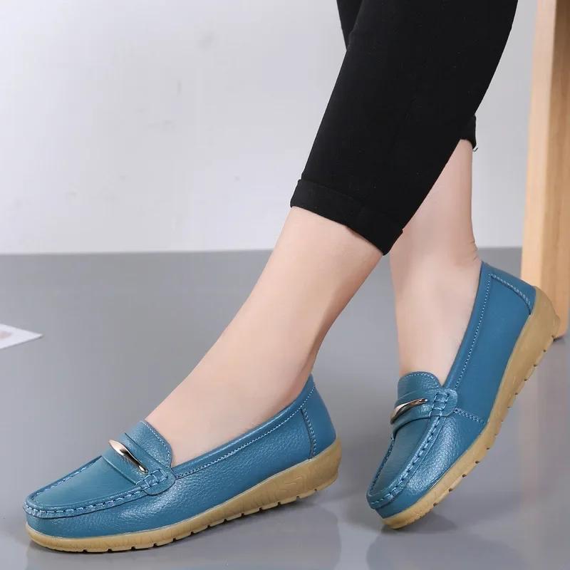 Fashion Classic New Leather Shoes comfortableBreathable Shoes Slip On Women Flats  Women's  Spring Autumn Mother Shoes