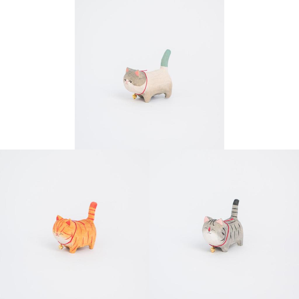 Wooden Cat Figurine Handmade Carving Modern Art Desk Ornament For Celebrations