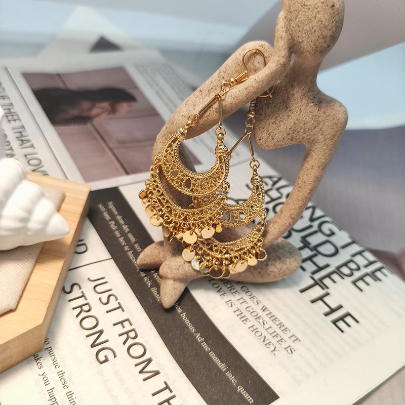 Women's Hollow Ear Hook Retro Disc Tassel Long Ethnic Style Earrings