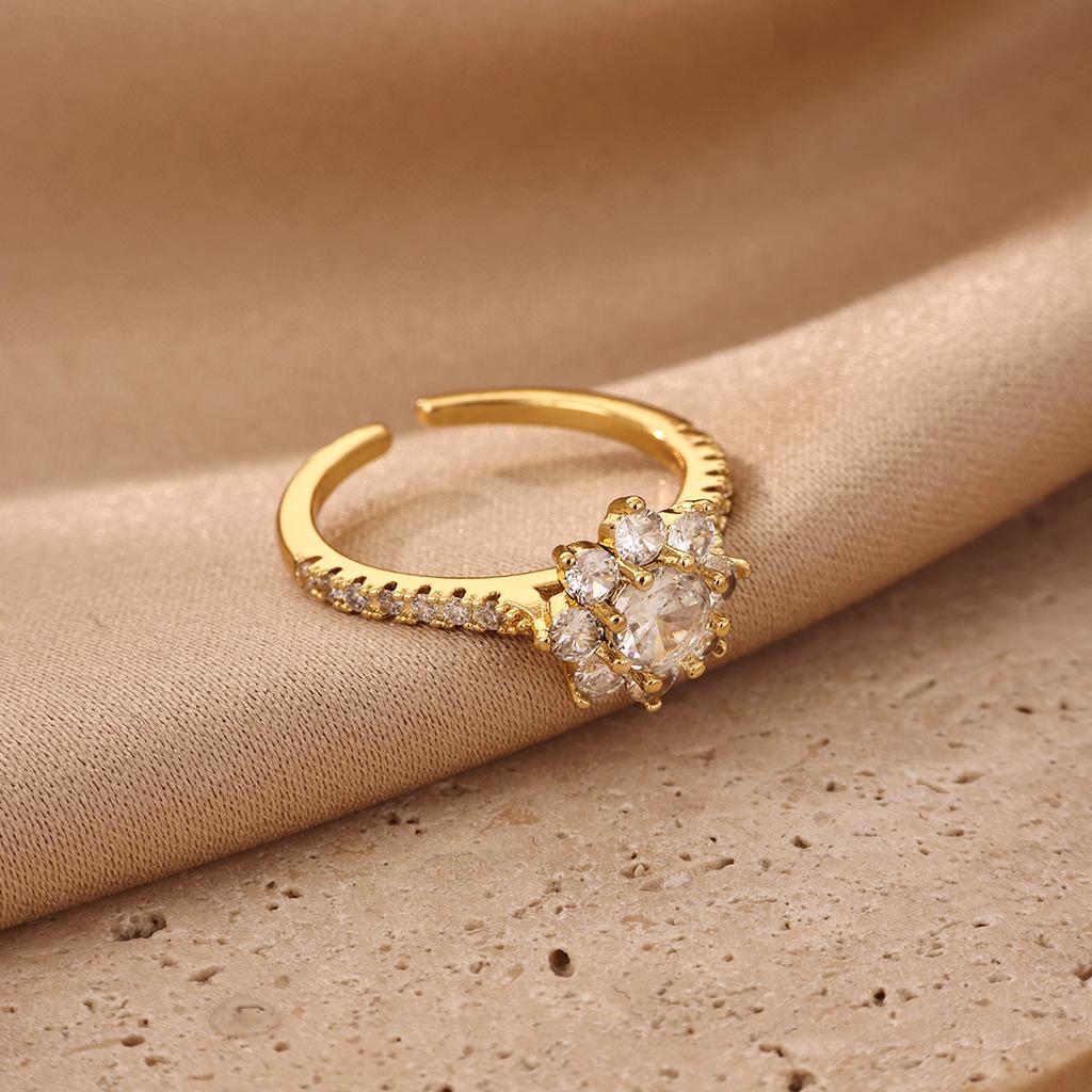 Elegant Zircon Sunflower Rings For Women Gold Color Stainless Steel Sunflower Adjustable Ring Bridal Wedding Jewelry Gift