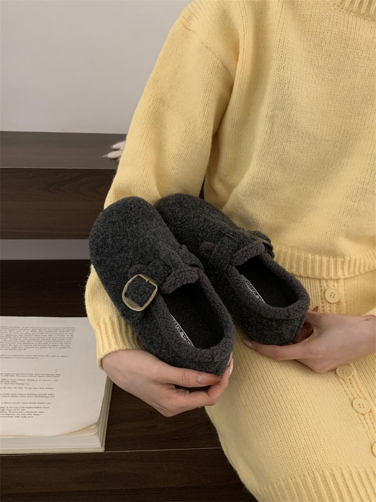 

Huge good-looking all-inclusive Birkenstocks, velvet two cotton shoes for women s 2025 new autumn and winter gray Birkenstocks, hairy single shoes 39 сірий колір