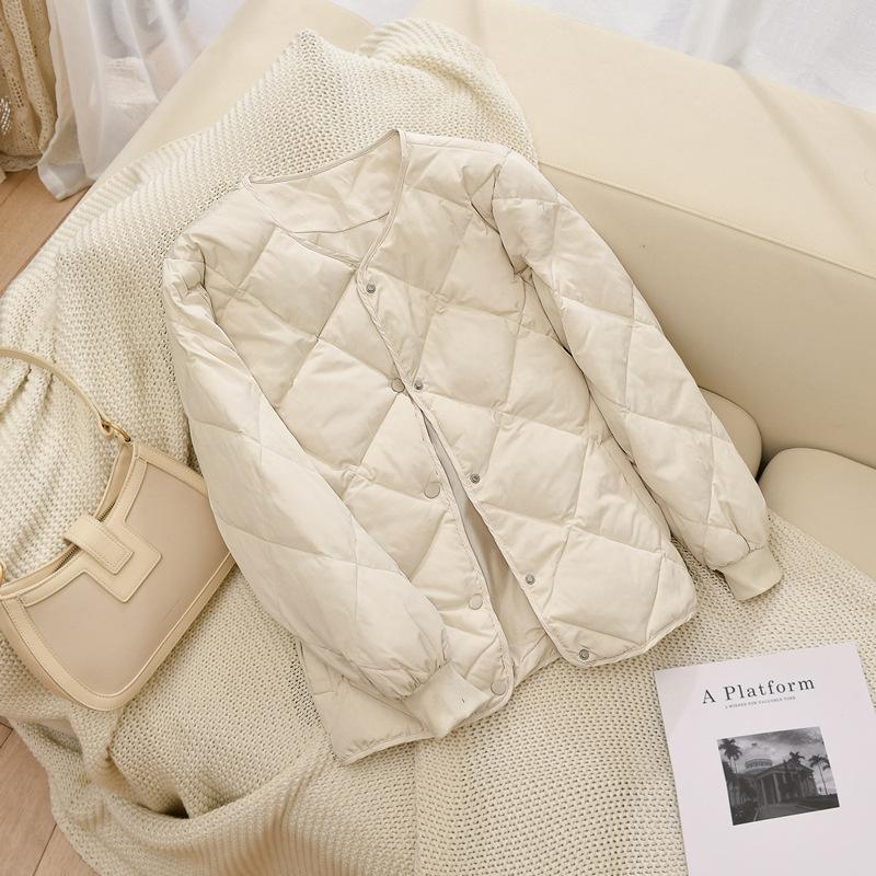 Autumn and winter new rhombus grid light and thin down jacket women's short round neck loose large size jacket baseball jacket