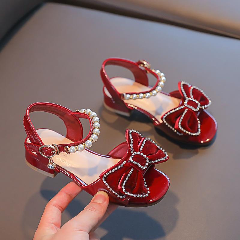 Girls sandals 2025 summer new Korean version of medium and small children girl baby soft sole non-slip sandals fashion princess shoes tide