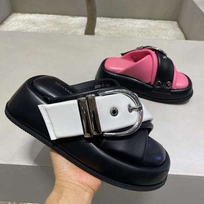 Modedesigner Mode Damen Lässige Hausschuhe Zehenfrei Draußen Weiblich Überkreuzte Hausschuhe Plateau Weichsohlige Damen Strand-Pantoletten Sandale
