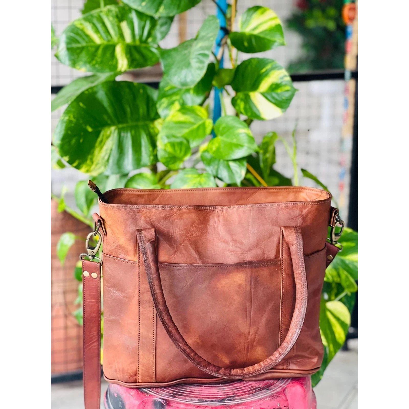 

Женская сумка-тоут из натуральной надежной козьей кожи, ручной работы 14 x 14 in