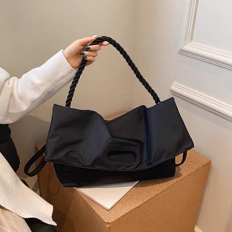 

Большая вместительная сумка женская сумка-мессенджер из ткани Оксфорд универсальная сумка-тоут через плечо под мышкой чёрный