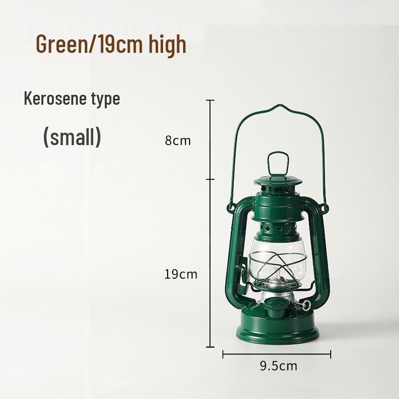 Retro Handheld Kerosene Lantern for Outdoor Camping and Decor