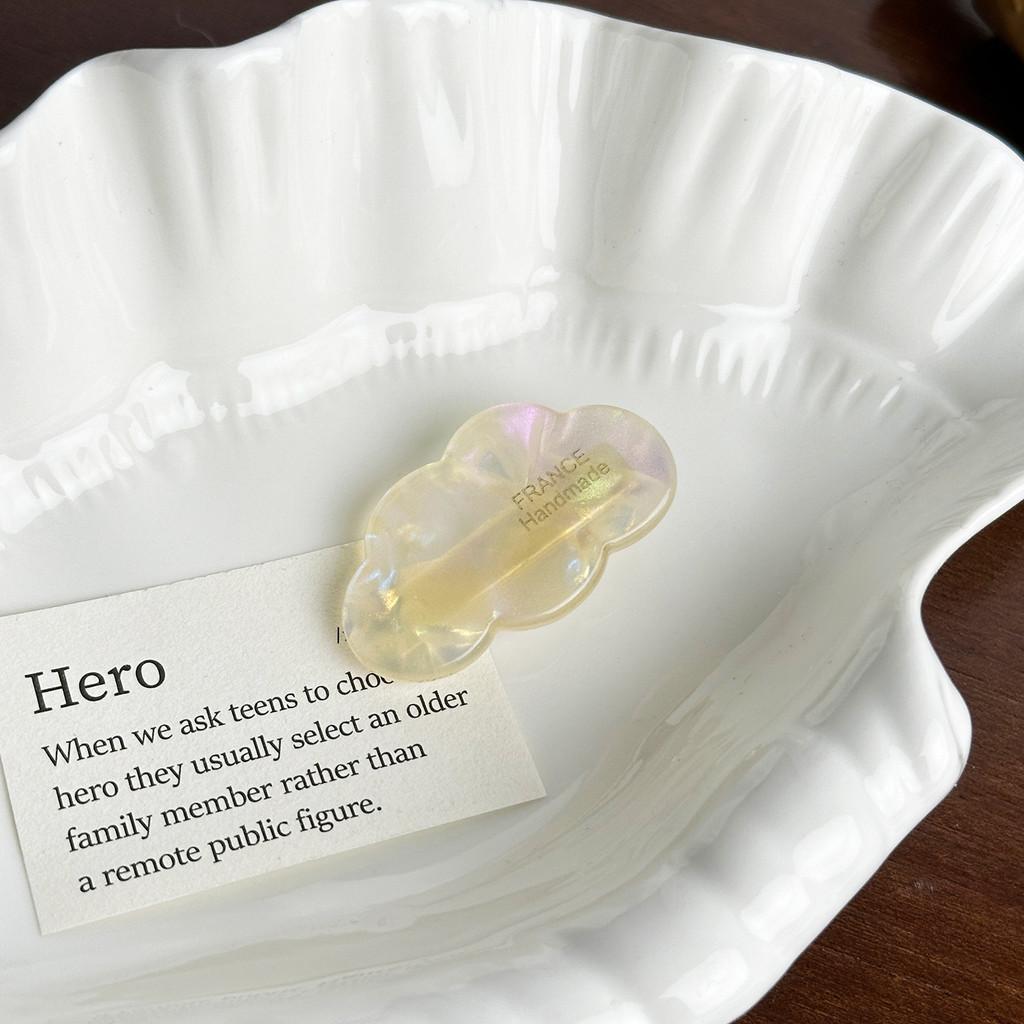 Fashionable And Stylish Acetate Cloud Hair Tie With Gold Accent And Elegant Hair Clip