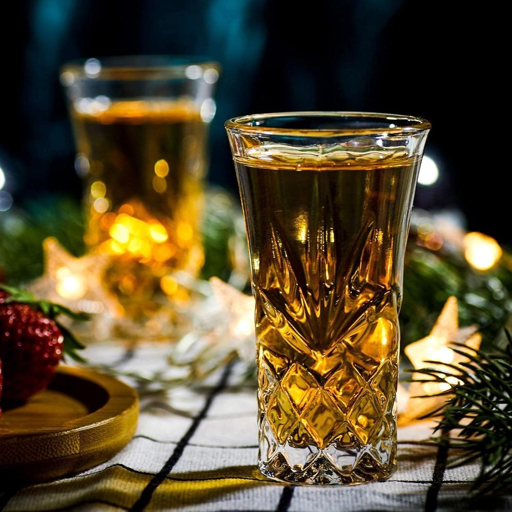 4pcs Plastic Shot Glasses 2oz Tequila Glasses Heavy Base Shot Glass Cordial Glasses for Vodka Tequila Shot Glasses