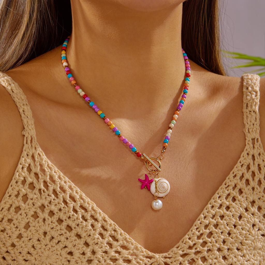 Böhmischer Seestern Muschel Anhänger Halskette mit OT-Verschluss Bunte Reiskornperlen Keramikfisch Choker Halskette Strandurlaub Schmuck