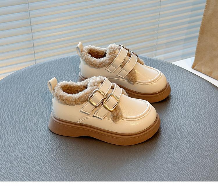 Girls Fleece Lined Low Top Casual Shoes With Bow Velcro