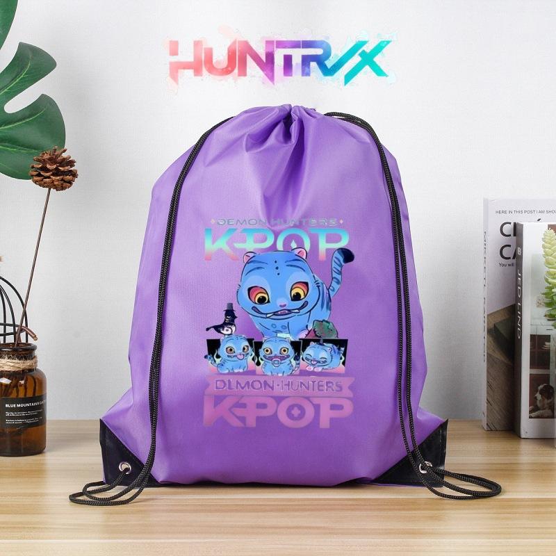 Huntress Girls Cosplay Drawstring Backpack Lightweight Polyester String Bag for Marathon Sports Events Gym Travel