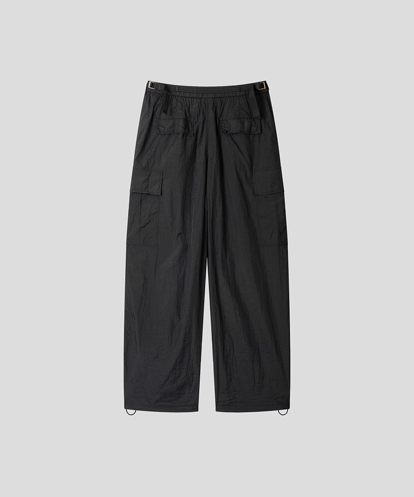 BLACK MOMENT Essential Wide Cargo Parachute Pants Nylon [Black]