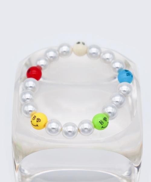 Bonbeau Bold Pearl Kitsch Smile Ball Bracelet