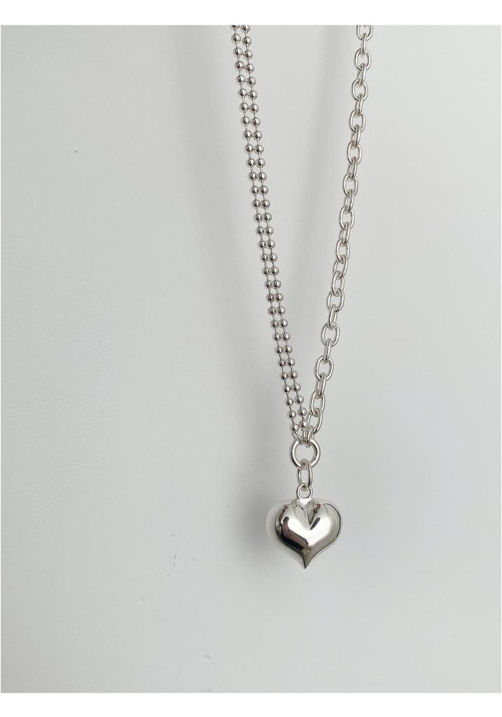 Korean Inspired Sweetheart Double Layer Necklace - Retro Peach Heart Clavicle and Creative Sweater Chain for Women