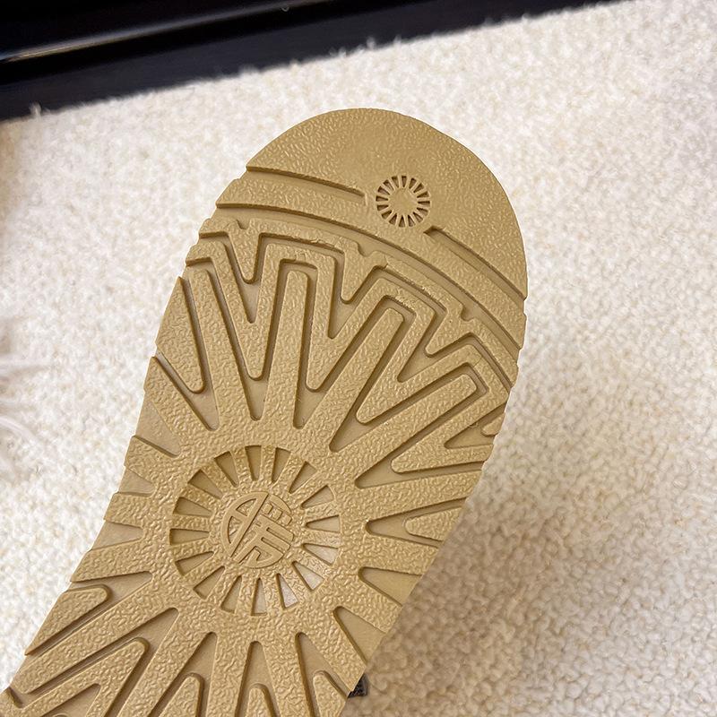 Fleece warm winter cotton boots women's waterproof new outdoor cotton shoes warm fleece thickened fashion non-slip bread boots