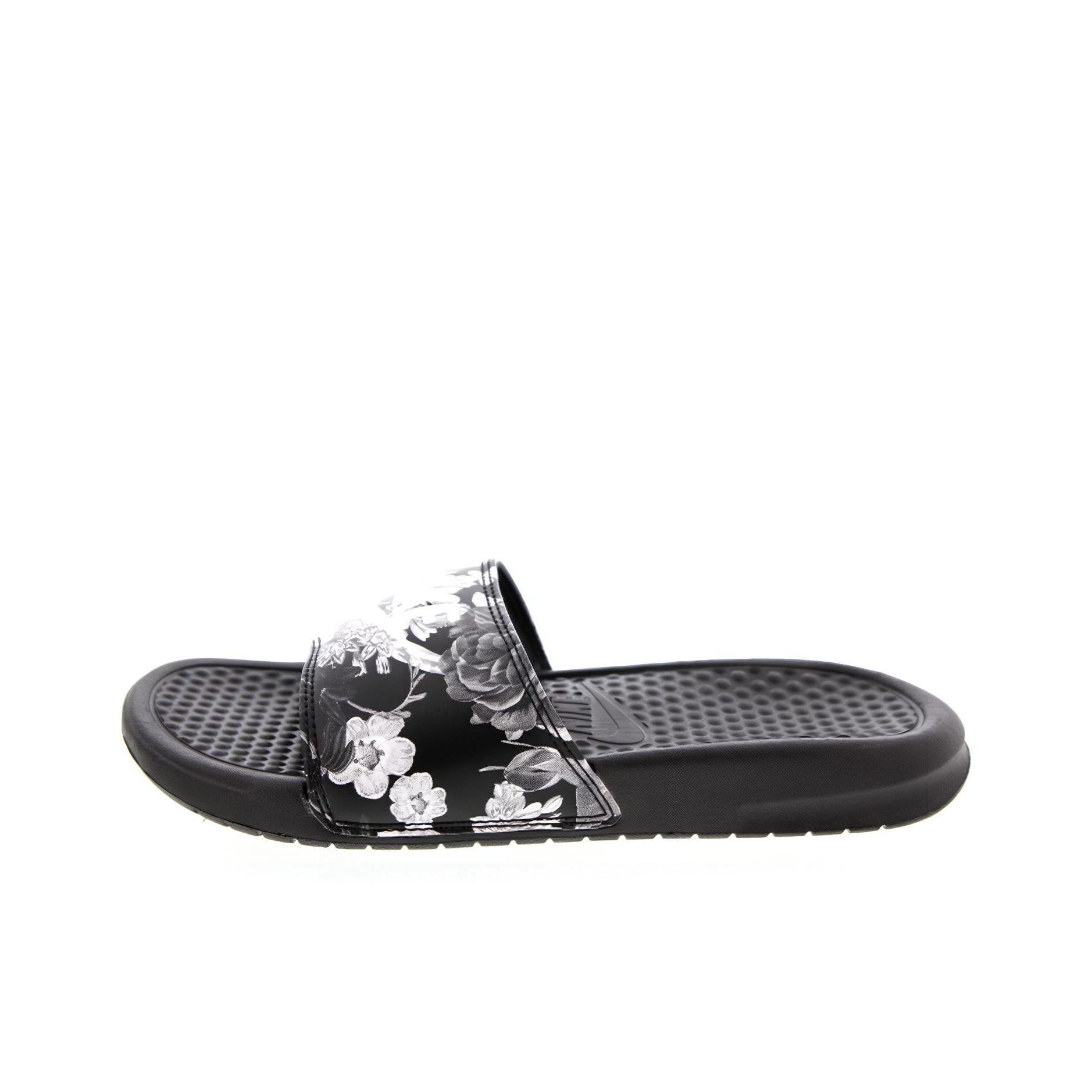 

сабо Nike Benassi Flip-flops Women 618919-020