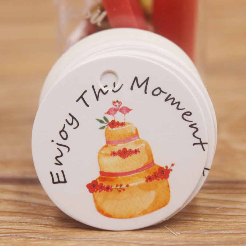 

100 шт. подарочных бирок из белой/крафт-бумаги, новейшие этикетки из картона диаметром 3 см в форме круга, 300 г, бирки для печенья, свадебные сувениры, горячая распродажа 100tag