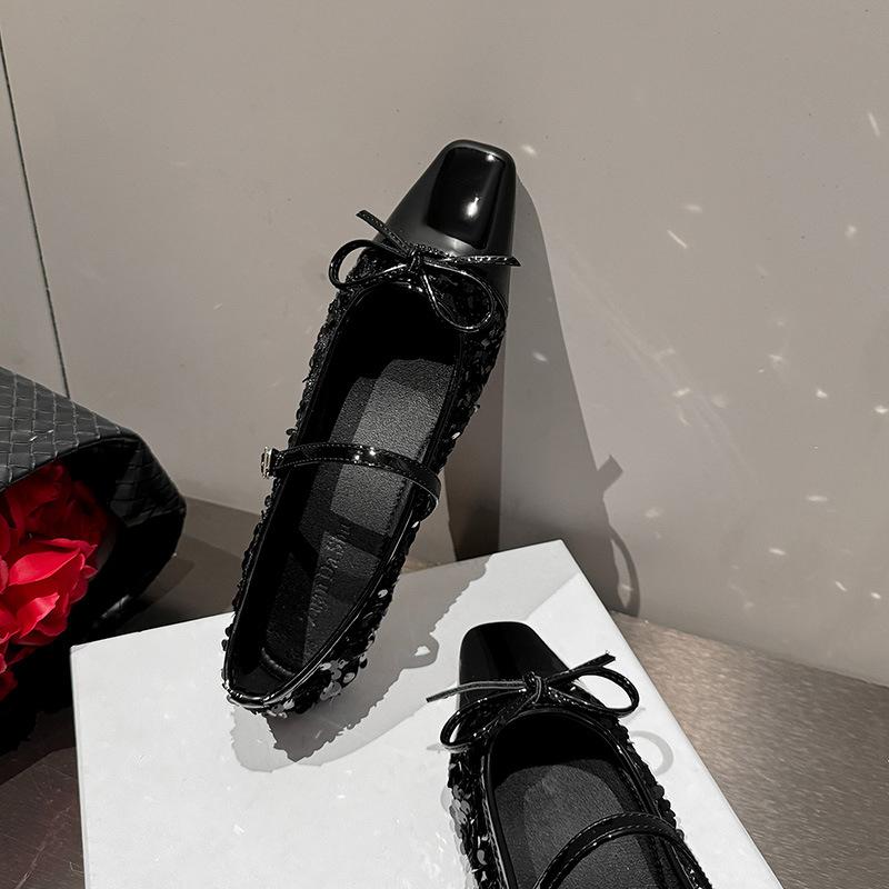 Fashion 2025 Silver Paillette Flats Ballets Shoes Woman Belt Buckle Mary Janes Pointed Toe Dress Loafers Brides Wedding Bowtie Ballerina