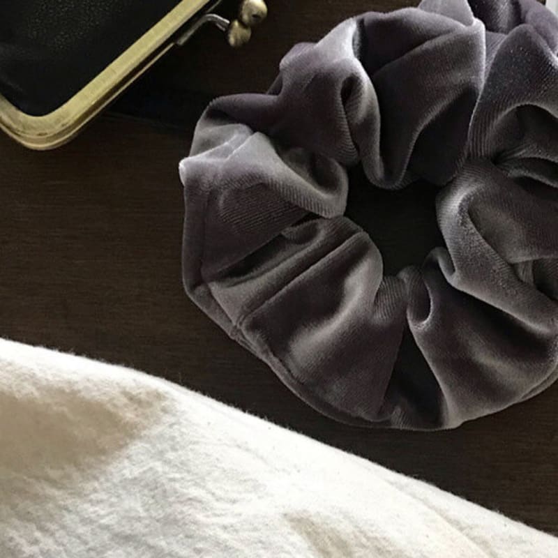Oar Vintage Velvet Volume Scrunchie[Charcoal]