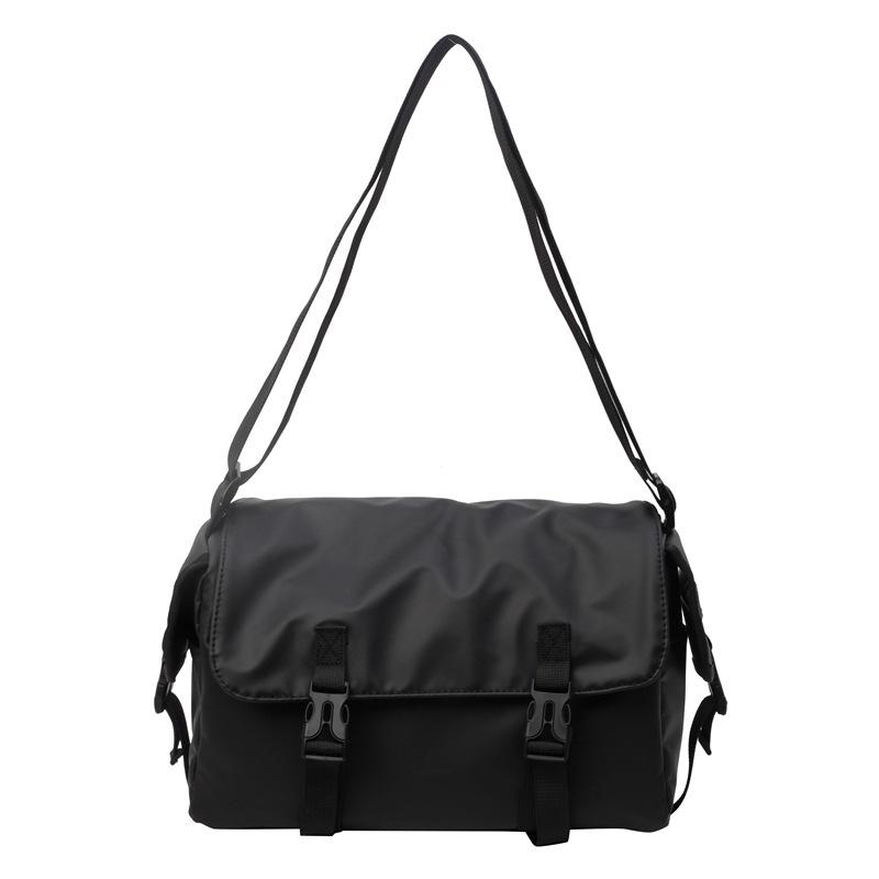 Retro Casual Messenger Bag Waterproof And Lightweight Messenger Bag Women'S Casual Versatile Commuter Bag Tooling Style Niche Shoulder Bag