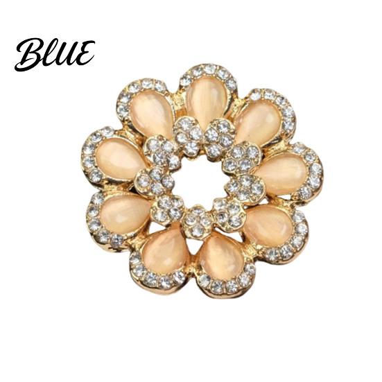Vintage-inspired Brooch Retro Style Flower Plant Design Suit Lapel Pin