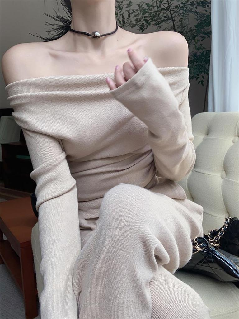 Elegant Korean-Style Women's Suit: One-Shoulder Irregular Long-Sleeved Top with Draping Pants, New Spring/Autumn 2026 Arrival.