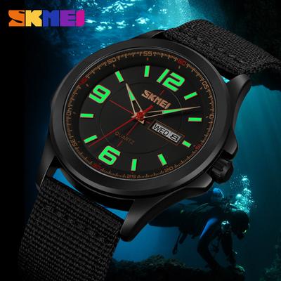 Moment Beauty Classic Men's Watch Selection Men's Watch Round Luminous Waterproof Watch Quartz Watch