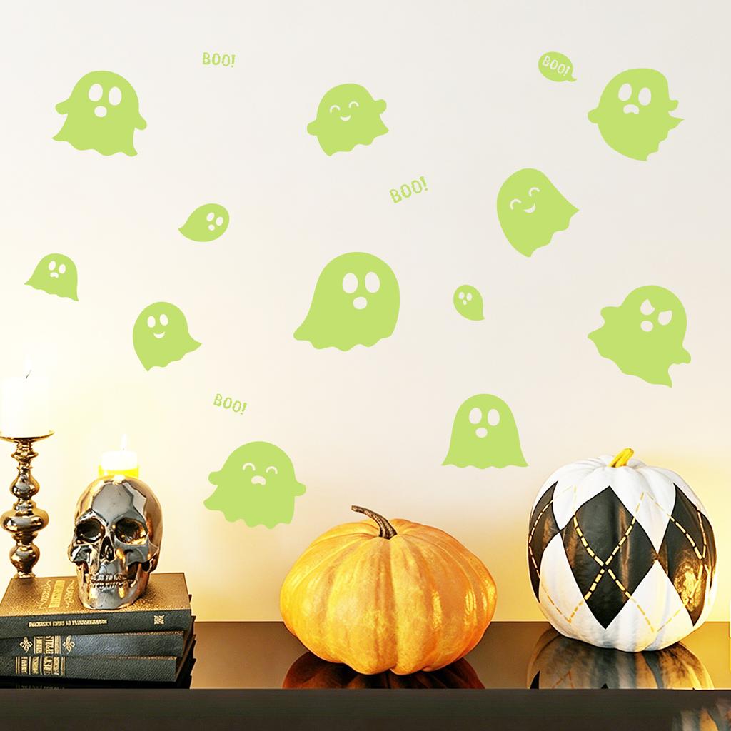 Sticker Halloween Cute Glow-In-The-Dark Ghost Wall Decal Pattern for Children's Room Wall Decor