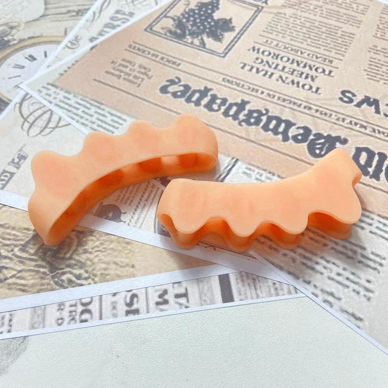 1Pair (2pcs) New Soft Gel Toe Separator Bunion Corrector Hammer Toe Straightener Spacers Stretcher Foot Care Tool